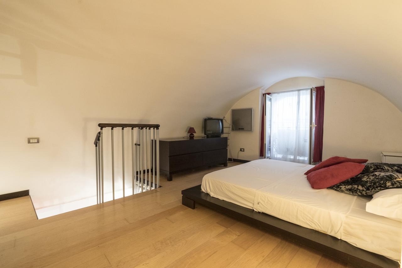 Dietro Tresca 3 Apartment Bari Bagian luar foto