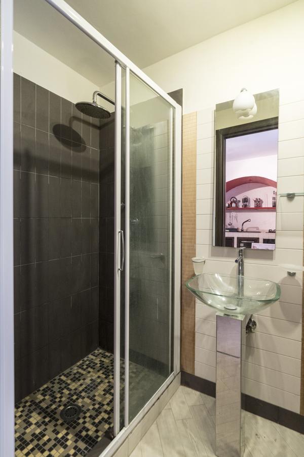 Dietro Tresca 3 Apartment Bari Bagian luar foto